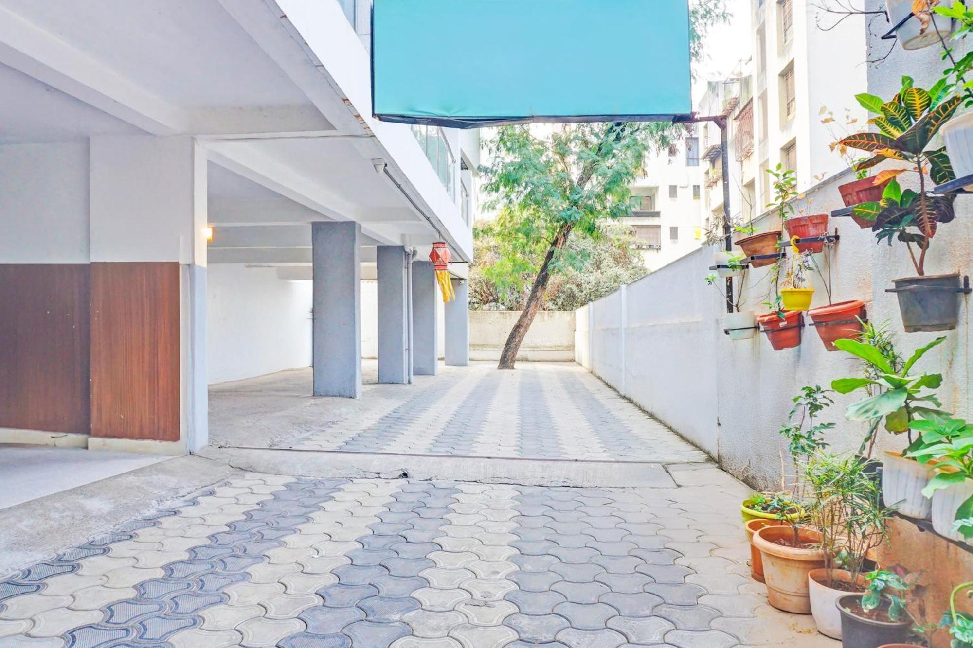 Super Collection O Baner Formerly Seven Hills Dāpuri Extérieur photo